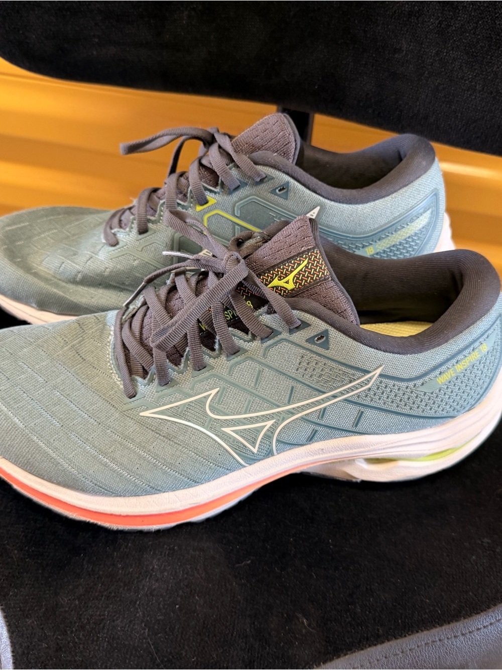 Mizuno Women's Running Shoes in Light Blue and Gray with Lime Accent